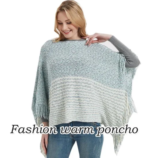 Mantella poncho a scialle spesso oversize con motivo a righe calde per donna